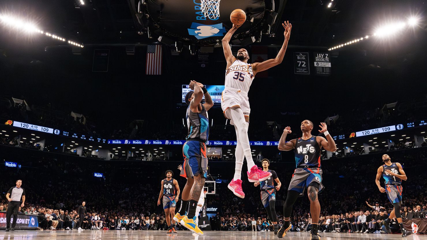 曼联有望以低价签下顶级中场球员，一月份的转会决定已经出炉